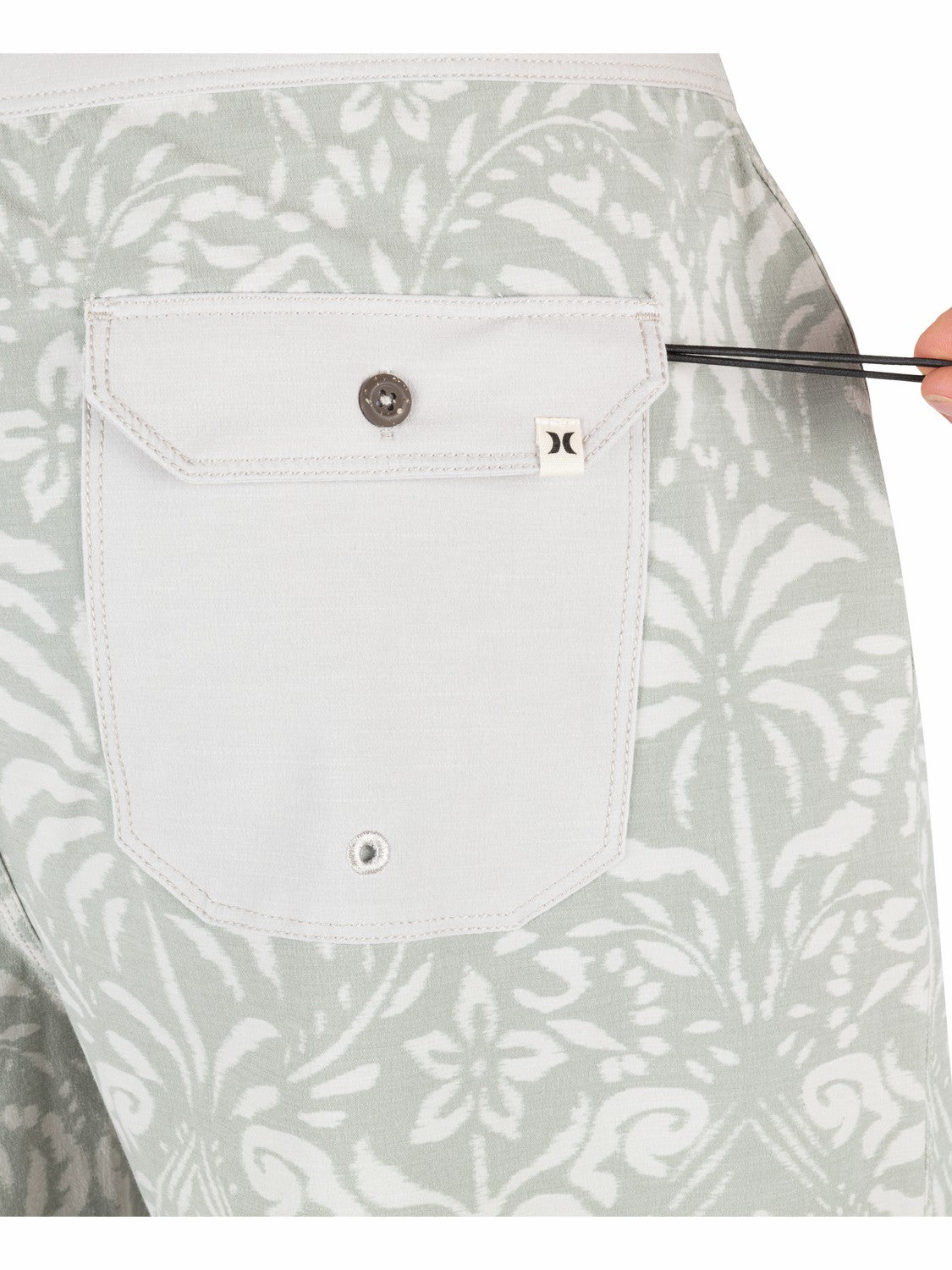 Phantom Naturals Tailgate 18" | Hurley Heavy Meadow Sale Boardshorts