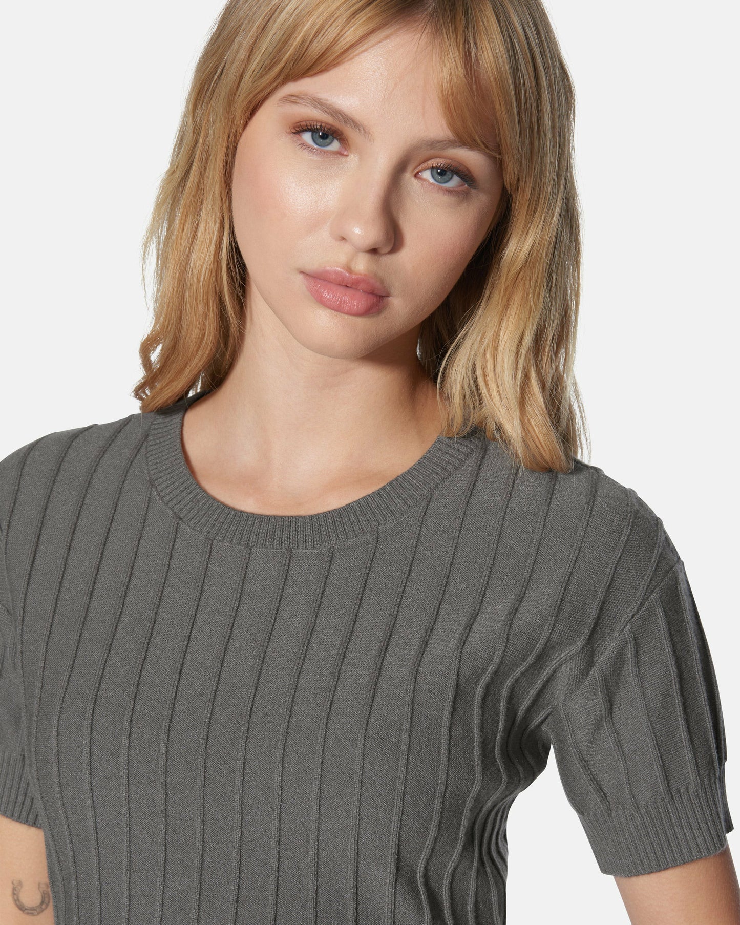 Daylight Short Sleeve Sweater Top | Hurley Charcoal Gray Tops