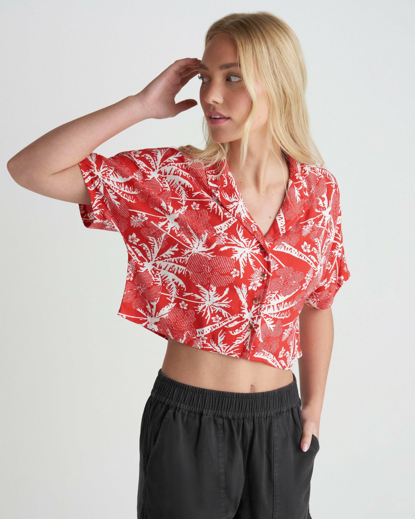 Getaway Short Sleeve | Hurley Float Red Tops