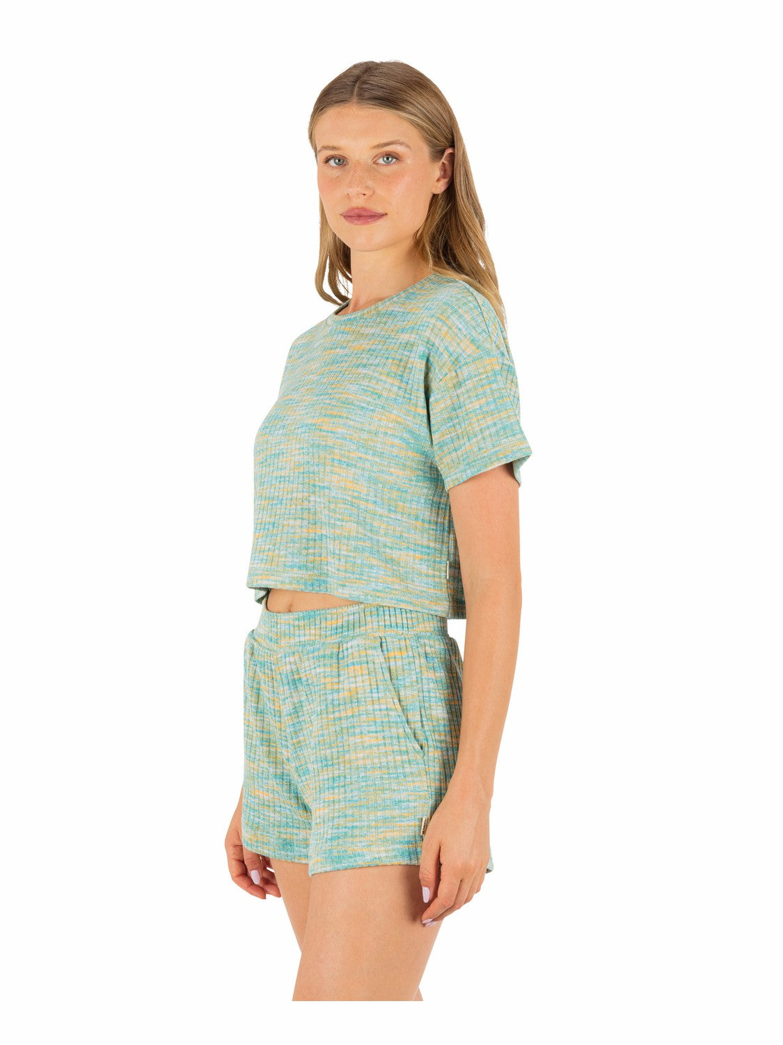 Aspen Boxy Crop Tee | Hurley Iceland Sale Tops