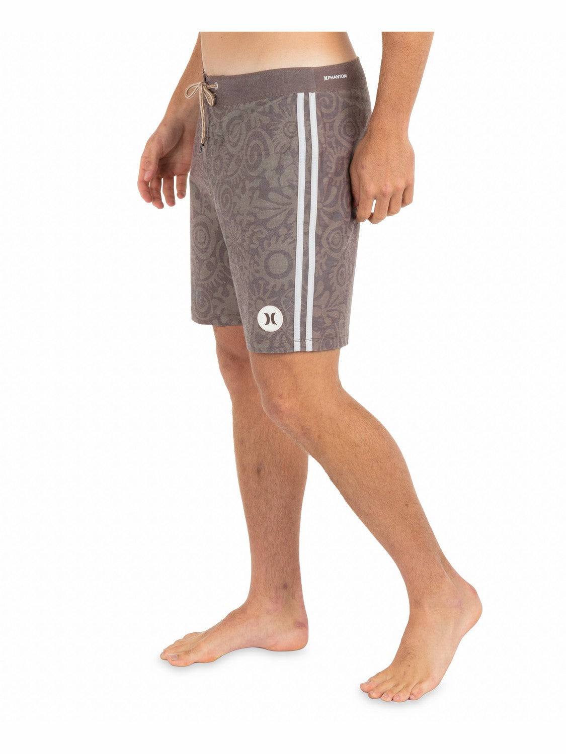 Phantom Naturals Tailgate 18" | Hurley Espresso Boardshorts