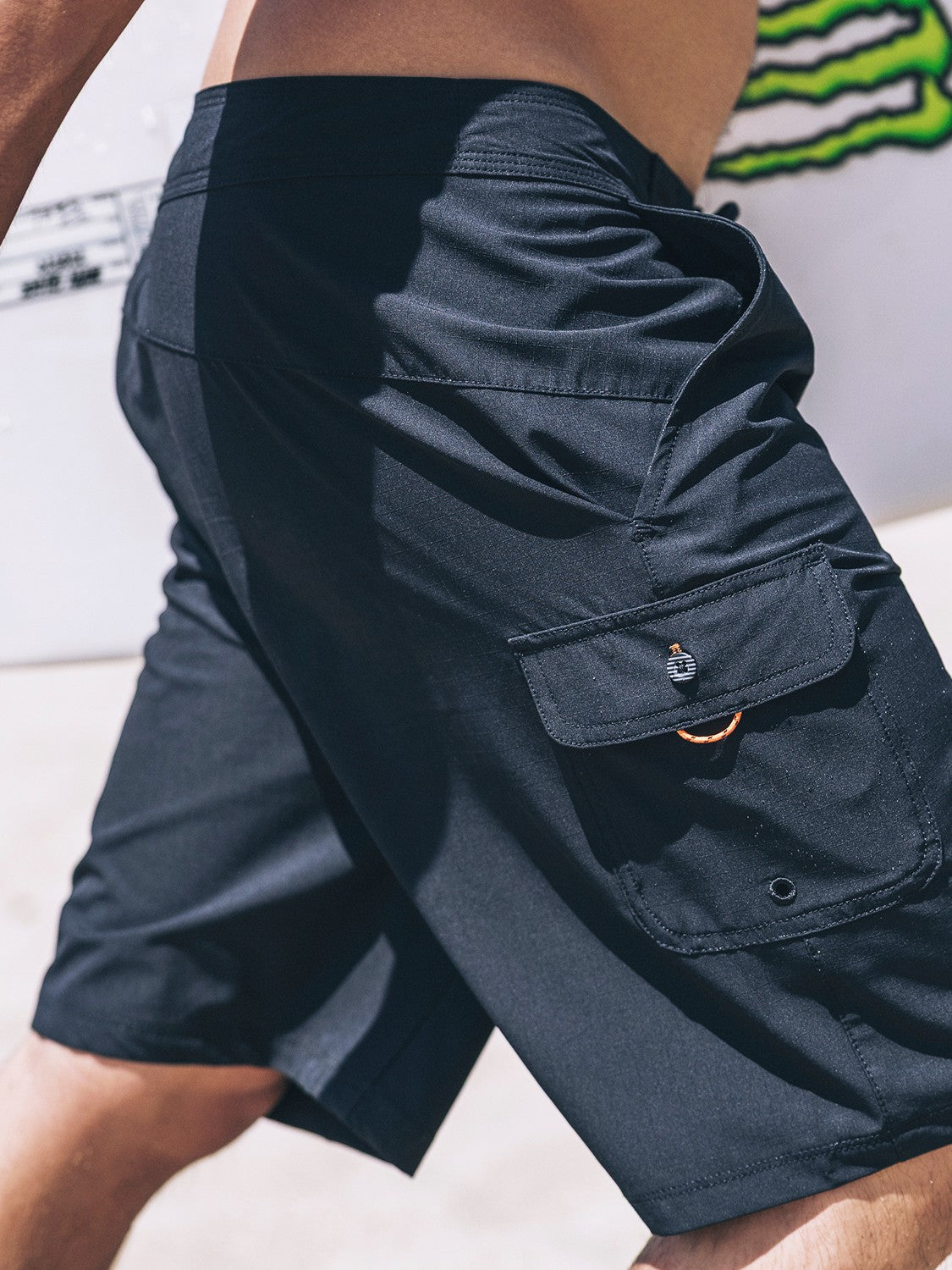 Built Hybrid 20" | Hurley Black Boardshorts