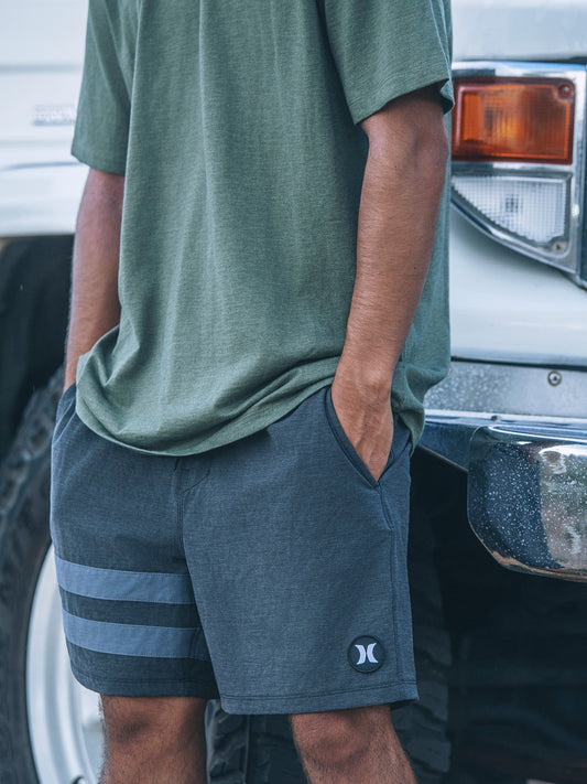 Phantom Eco Block Party Volley 17" | Hurley Black Boardshorts