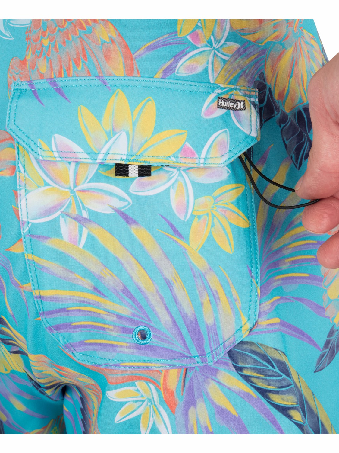 Phantom Eco Weekender 20" | Hurley Barracuda Boardshorts