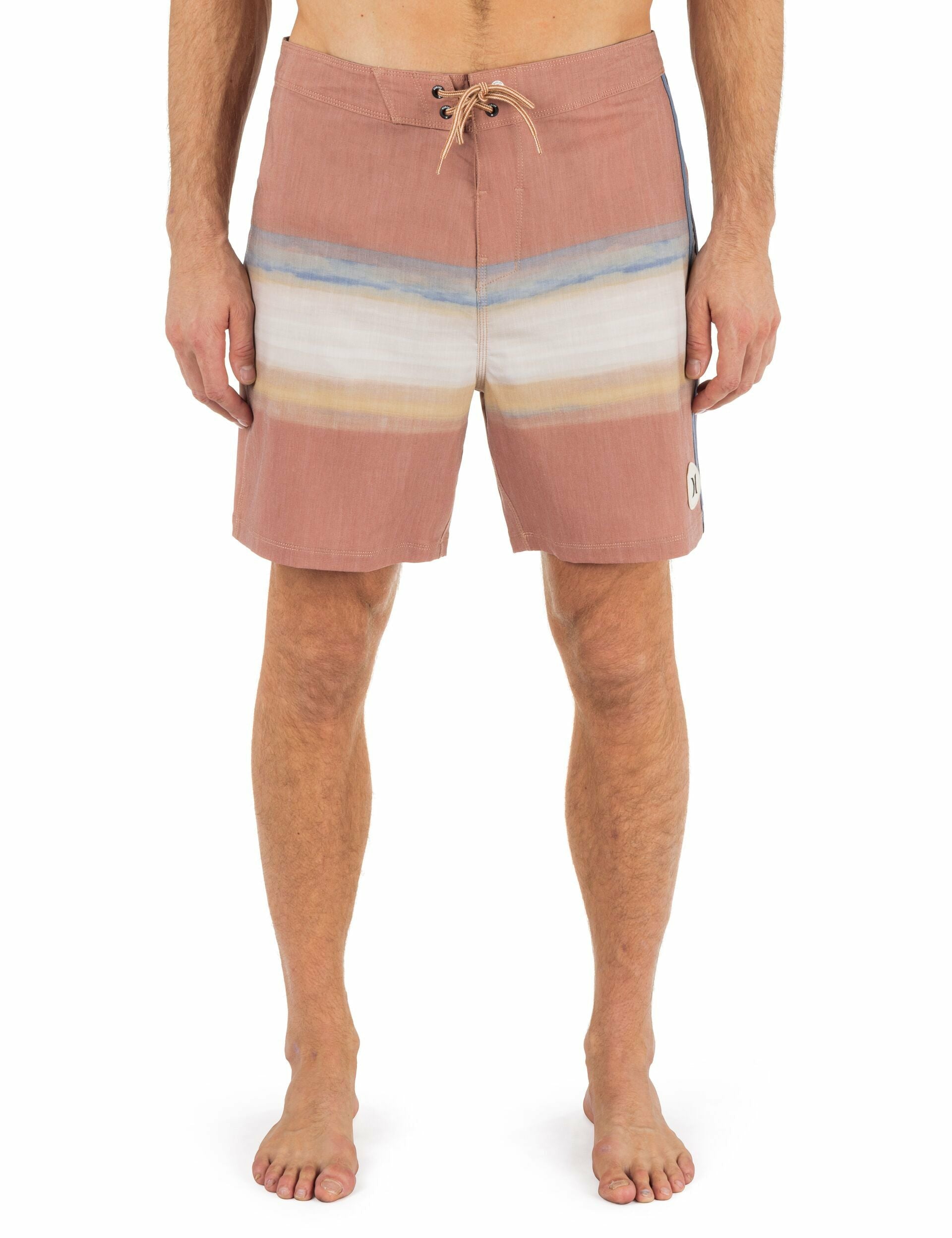 Phantom Naturals Tailgate 18" | Hurley BRUSHFIRE Boardshorts