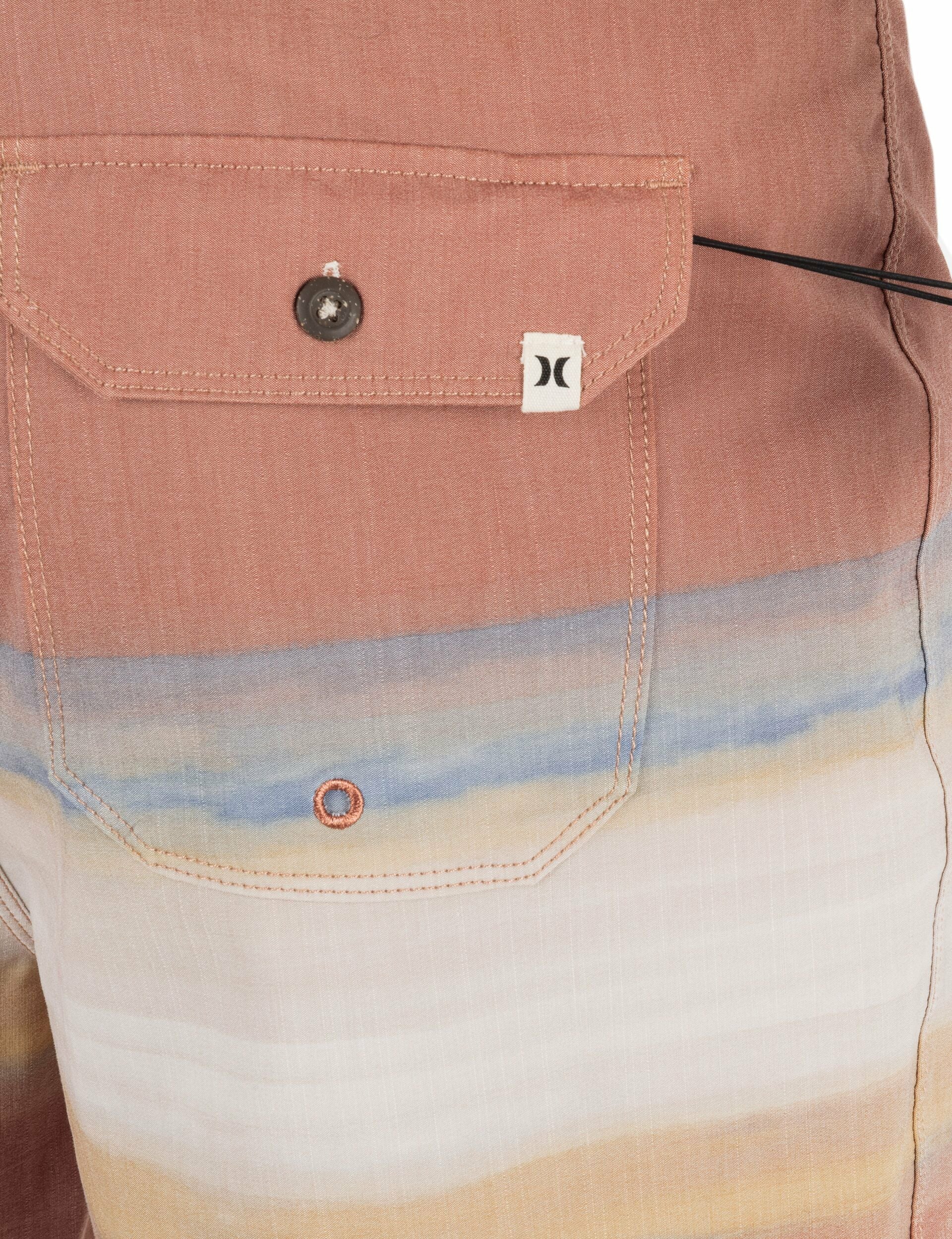 Phantom Naturals Tailgate 18" | Hurley BRUSHFIRE Boardshorts