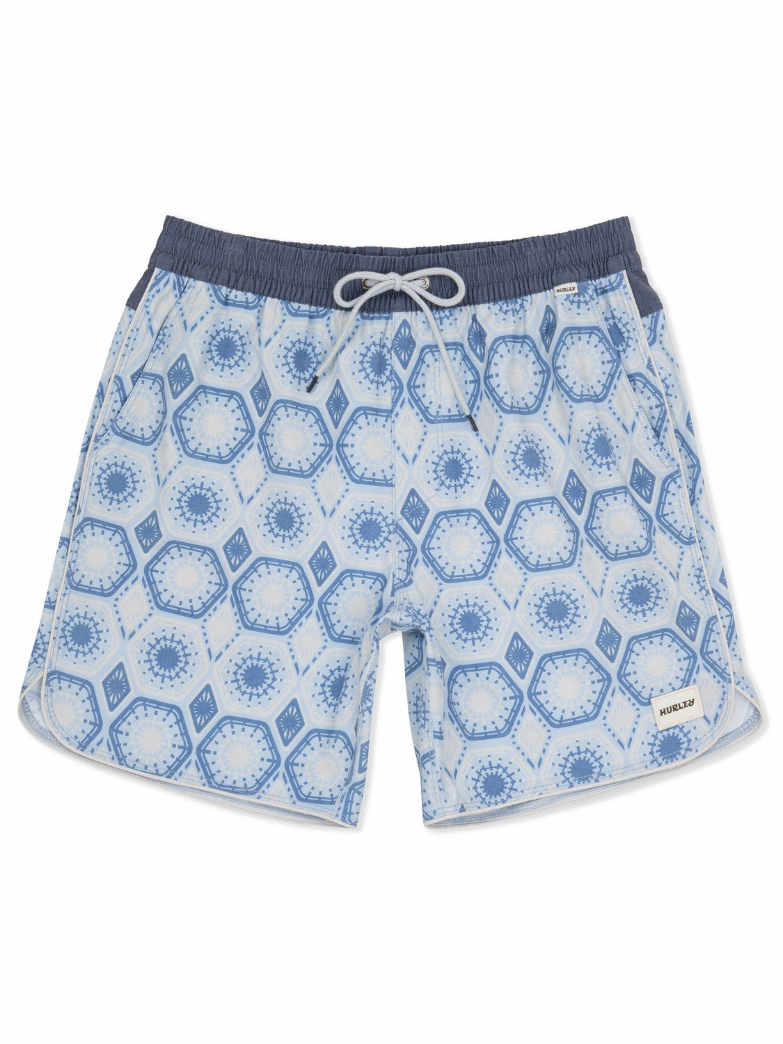 Phantom Naturals Scallop Volley 17" | Hurley Spring Breeze Shorts
