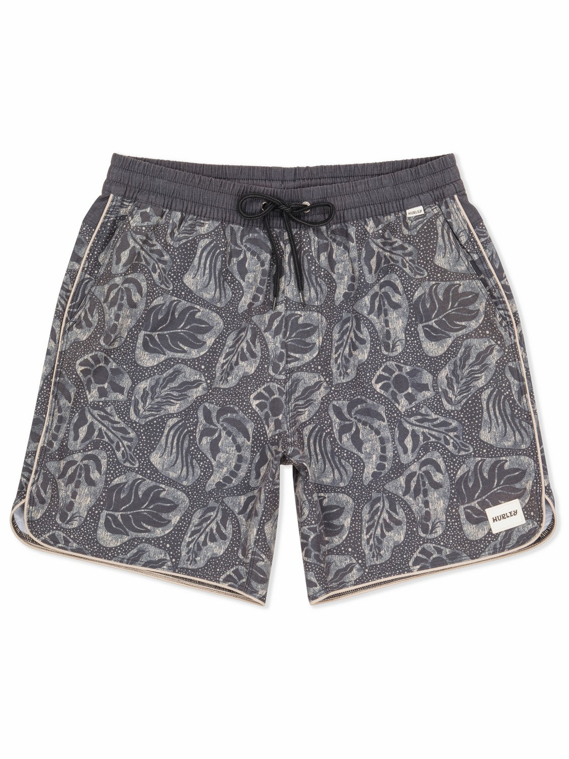 Phantom Naturals Scallop Volley 17" | Hurley Black Shorts