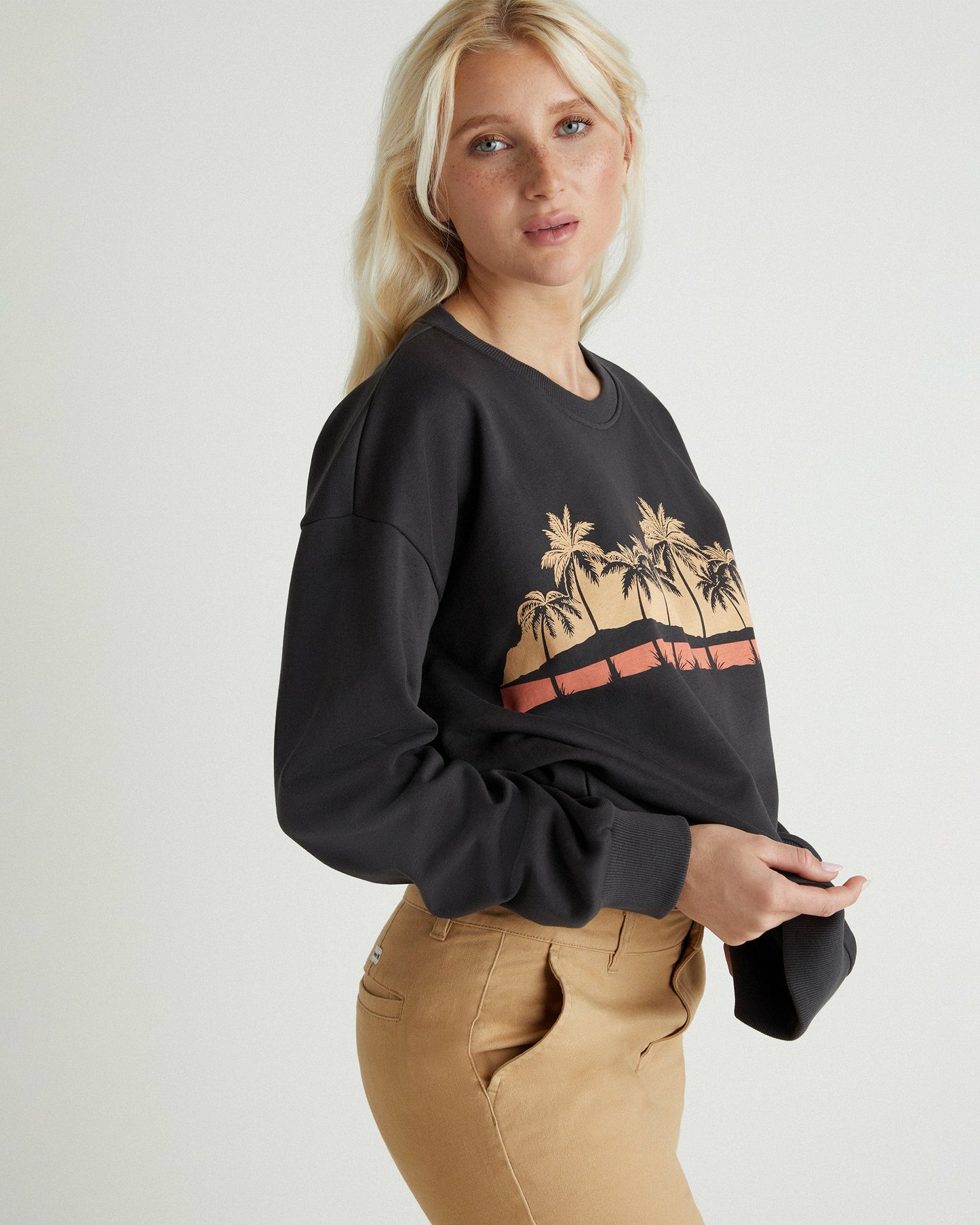Sea-Nario Oversized Crew | Hurley Off Black Sweatshirts & Sweaters