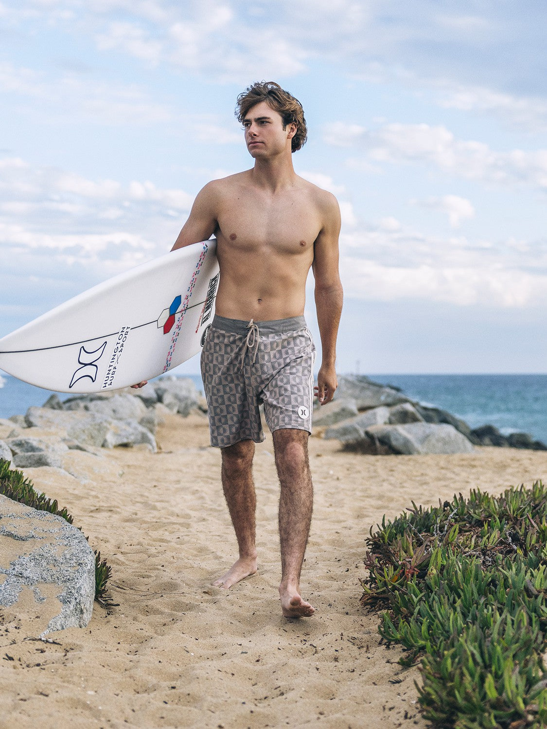 Phantom Naturals Tailgate 18" | Hurley Woodside Sale Boardshorts