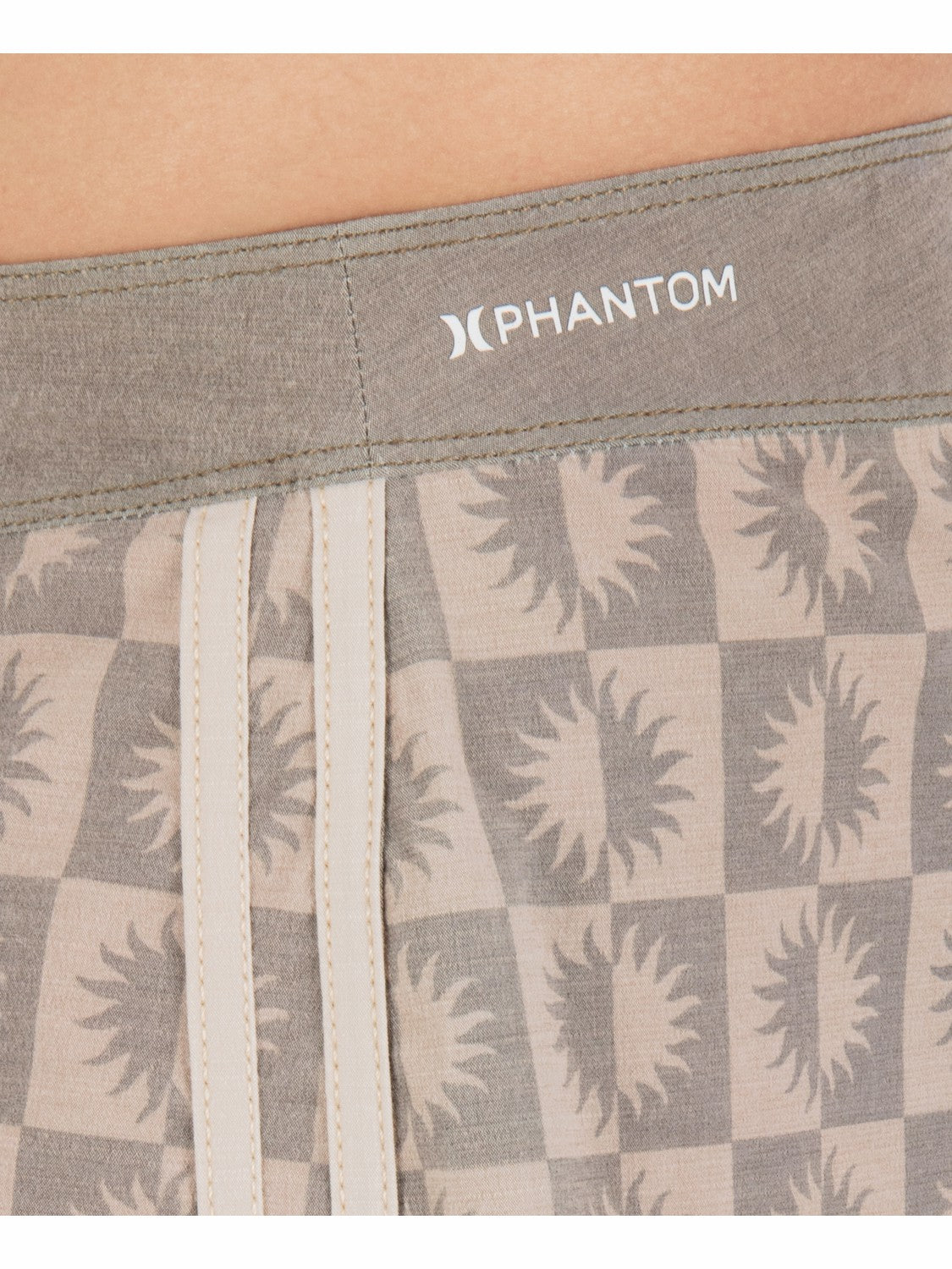 Phantom Naturals Tailgate 18" | Hurley Woodside Sale Boardshorts